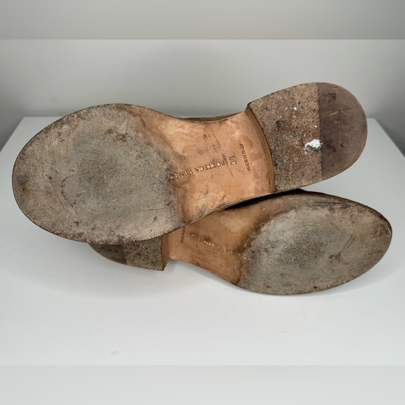 Bottega Veneta Women's Suede Lace-Up Shoes Sz 38 - Picture 5 of 6